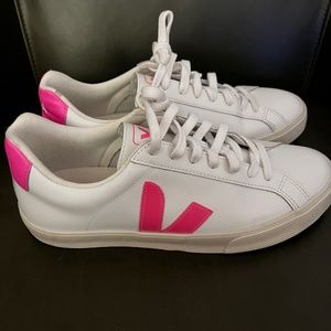 Veja Sneakers 41